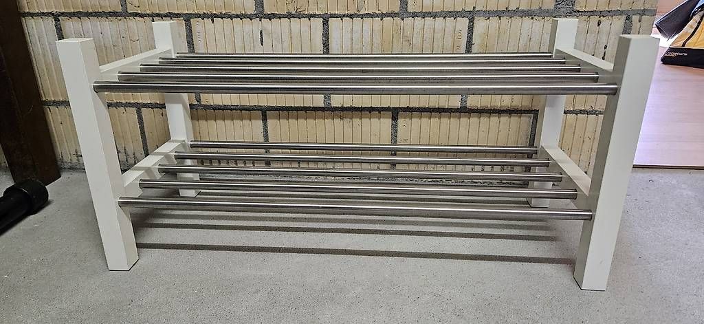 Étagères: Schuhregal – D'occasion à Wangen bei Olten par RogerP01 1