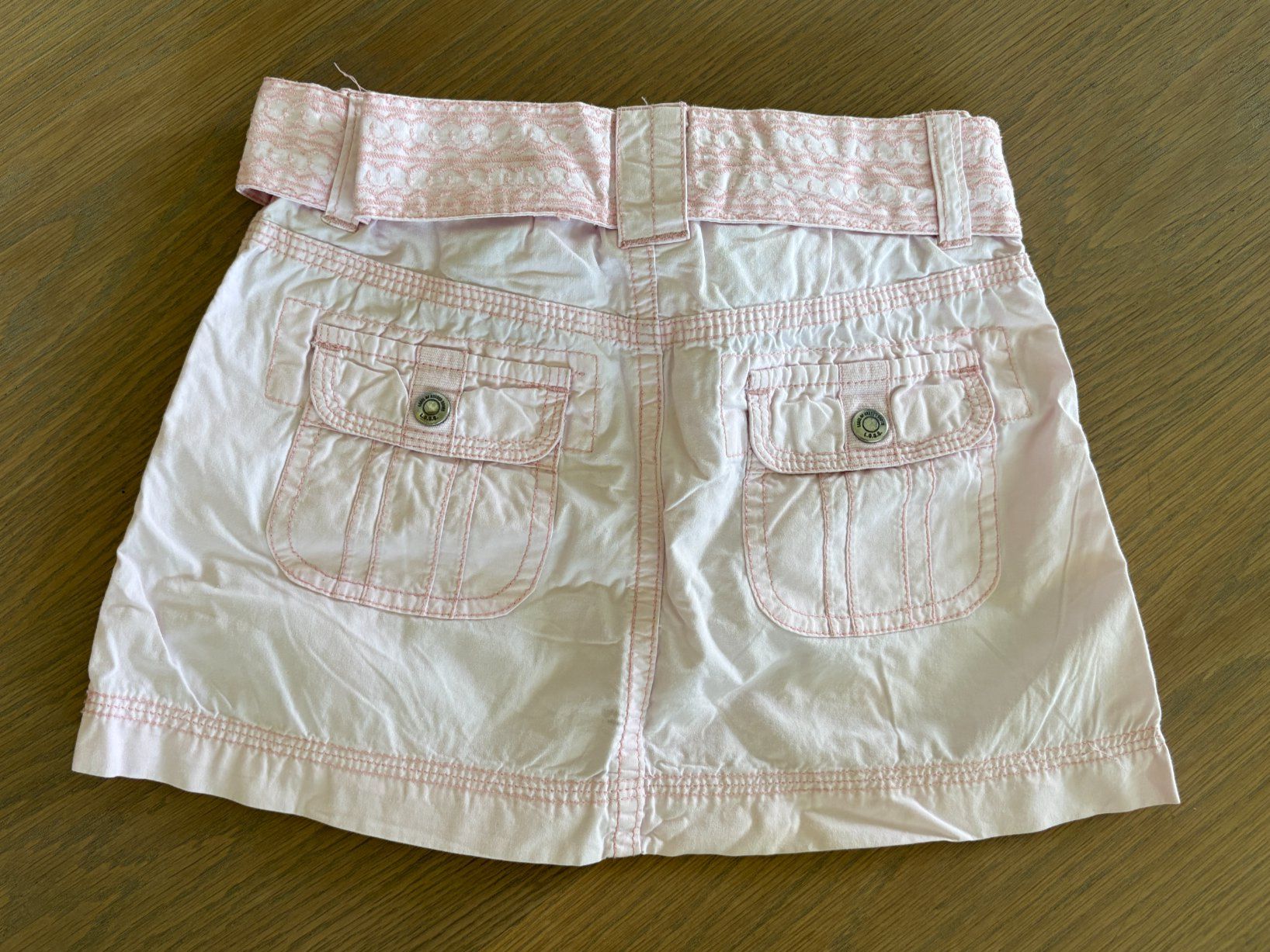 H&M Vestiti & Gonne: Rosa Minirock mit Guertel, Grösse 92 – Usato da Rüschlikon venduto da user999 1