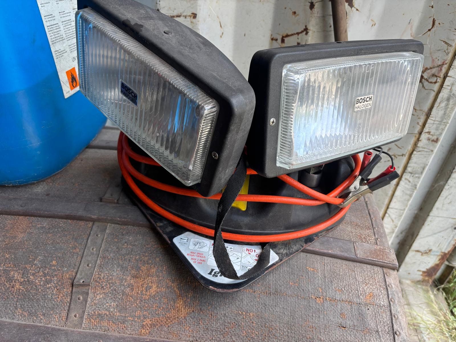 Bosch Fari: BOSCH Halogen-Zusatzscheinwerfer mit Magnetplatte von Igloo – Usato da Regensdorf venduto da RCM_8105Regensdorf