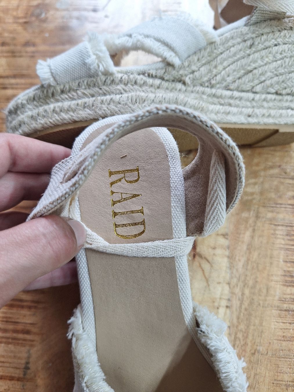 Scarpe da uomo: RAID Keilabsatz Sandalen mit Schnürung    Gr. 36 – Nuovo (secondo la descrizione) da Aarau venduto da Chillkrot 2