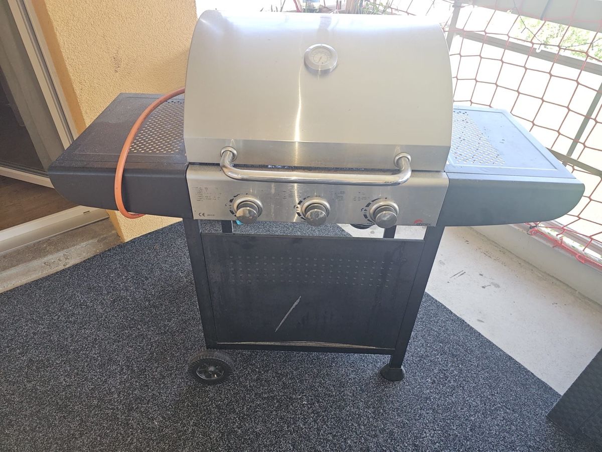 Griglie: Ohmex grill mit 3 Brenner  – Usato da Spreitenbach venduto da Senamkhan