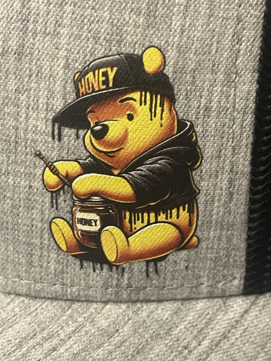 Altro in  Abbigliamento & Accessori: Trucker Cap - Winnie the Pooh – Nuovo e nell'imballaggio originale da Heimisbach venduto da LIFESTYLE-MORE 1