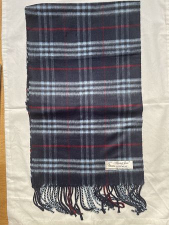 Warm Rong Jia Cashmere Scarf - Blue/Red Plaid Pattern