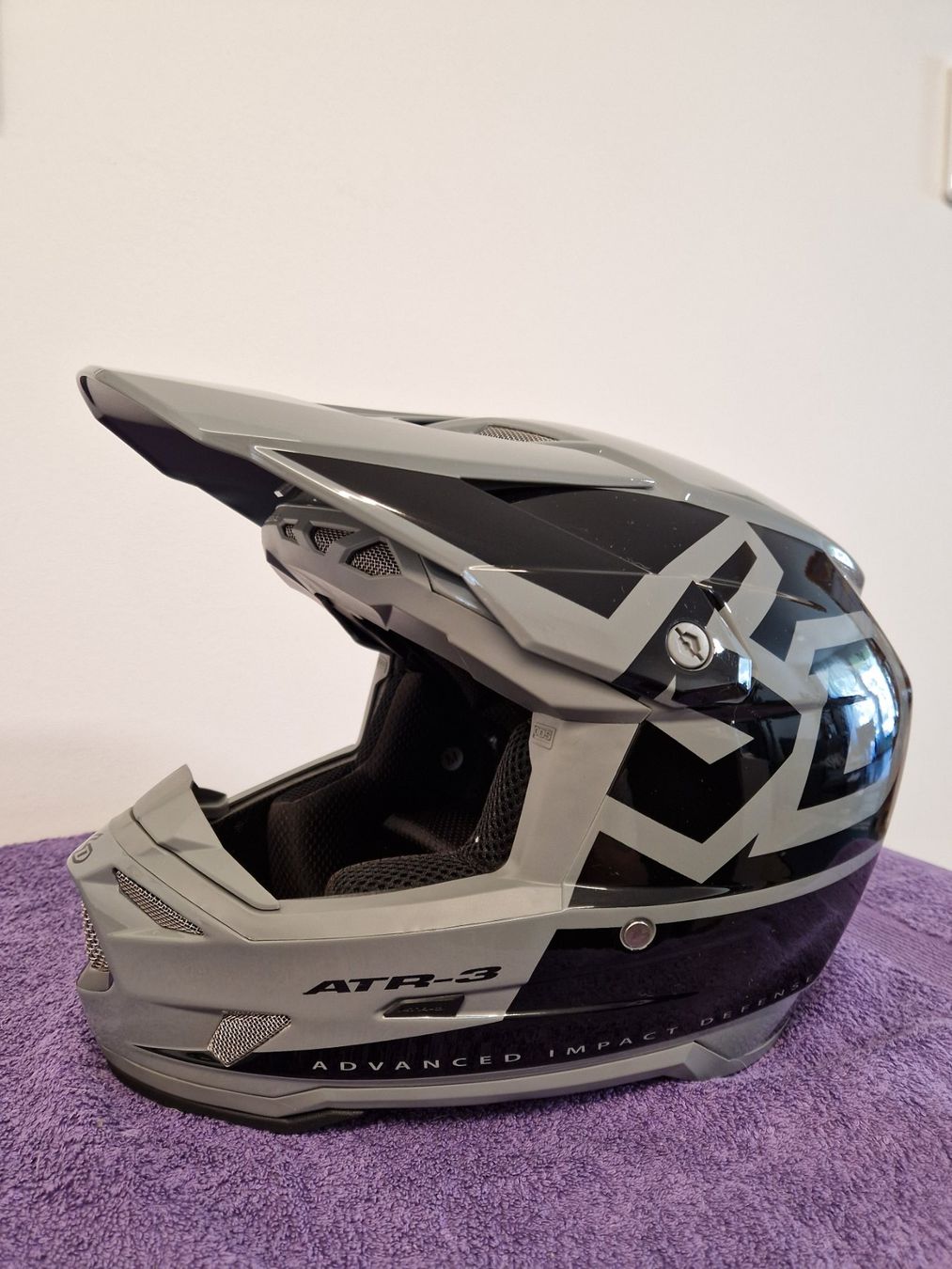 Casques & visières: Offroad-Helm 6D ATR-3 Hex, grau schwarz – D'occasion à Visp par eli.b. 1