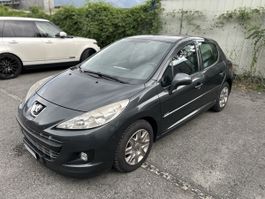Peugeot 207 1.4i 16V
