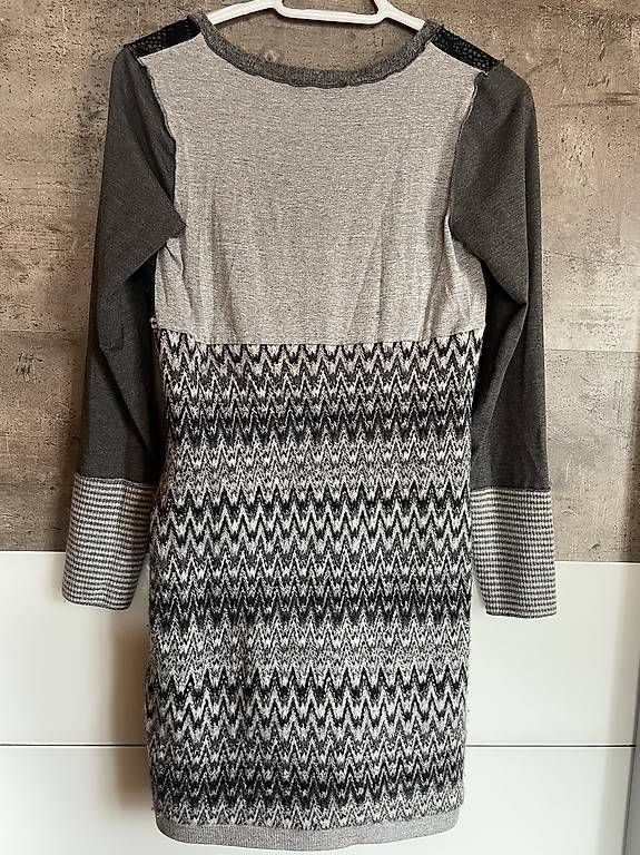 Vestiti: Strickkleid von Linea Tesini, Grösse 36 – Usato da Rüschegg Heubach venduto da sharky81 1