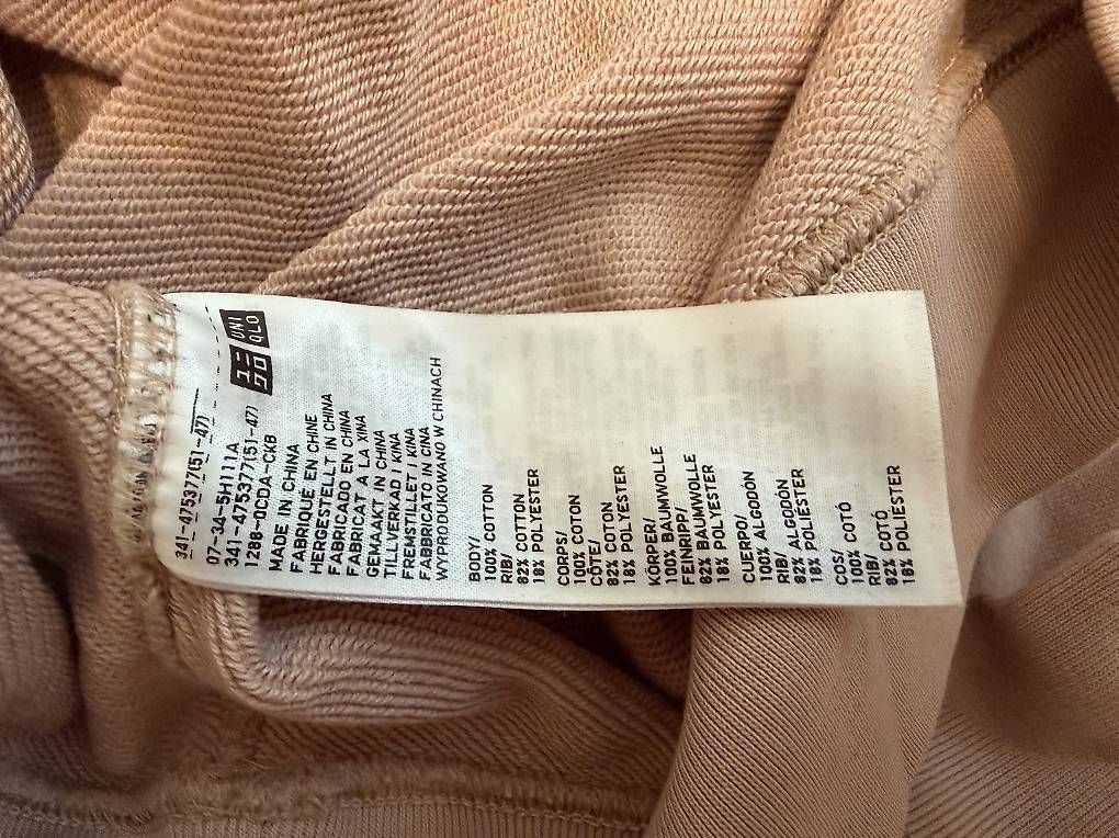 Pullover & Sweatshirts: Uniqlo Pullover Grösse S – Gebraucht aus Zürich von san_7n2l 1