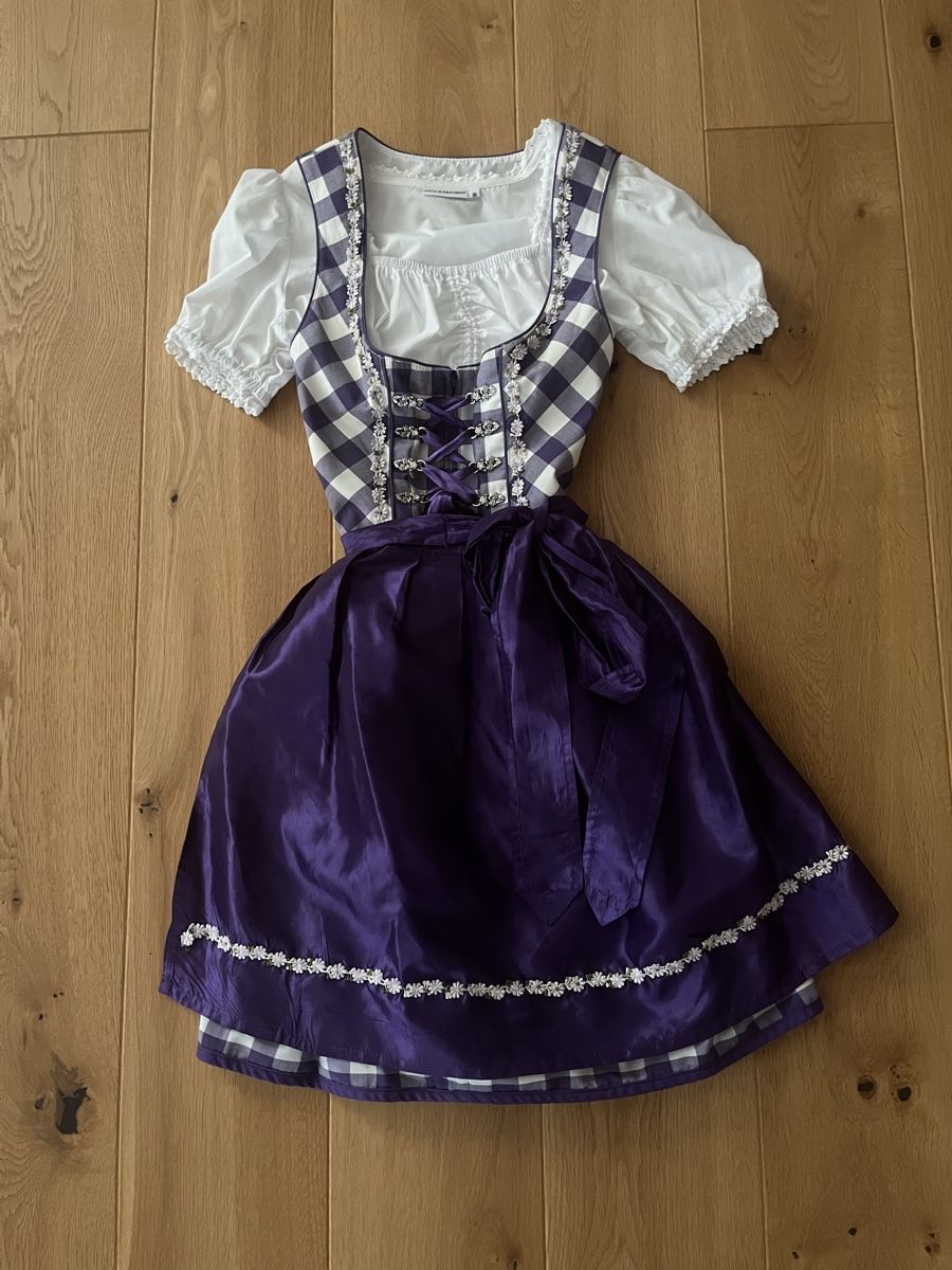 Costumes: Dirndl mit Bluse Gr.36 – D'occasion à Einsiedeln par Nomi05 3
