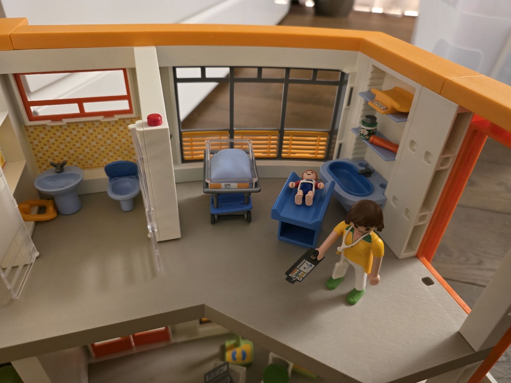 Playmobil Giocattoli: Playmobil Krankenhaus🏥 – Usato da Bätterkinden venduto da 76Denise 1