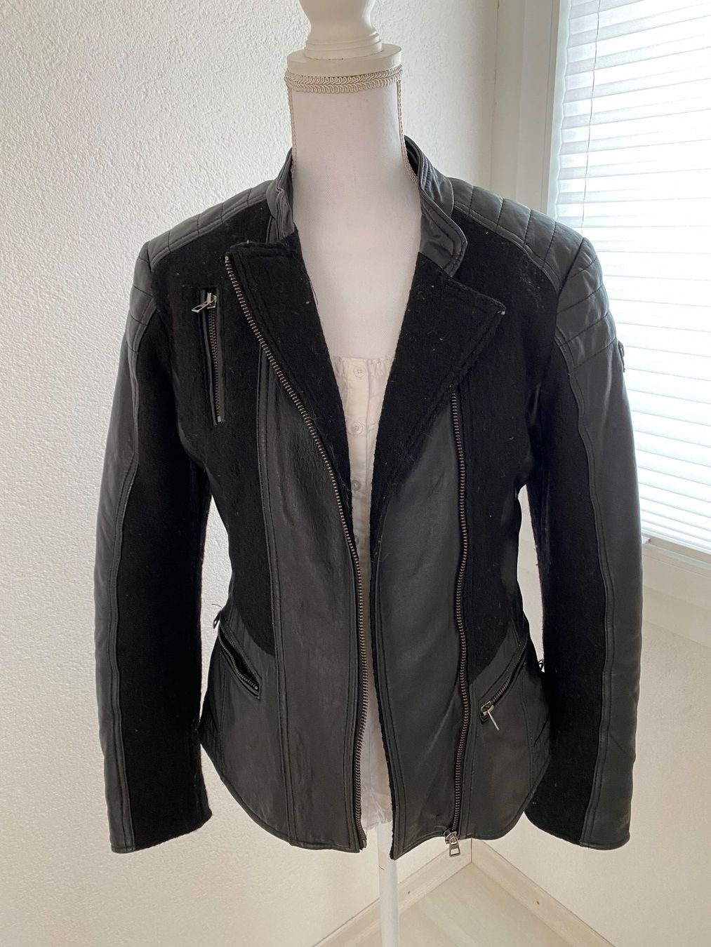 Tom Tailor Giacche: Teillederjacke von Tom Tailer Gr 38 – Usato da Oberhasli venduto da lufl01