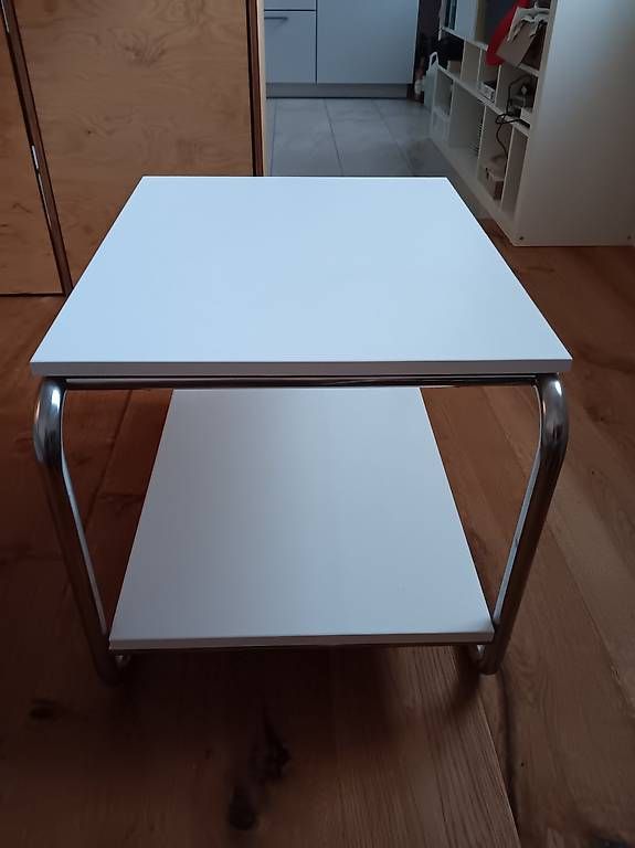 Tavoli: IKEA BAGGBODA Couchtisch / Beistelltisch weiss – Usato da Basel venduto da jl8_fgl6 1
