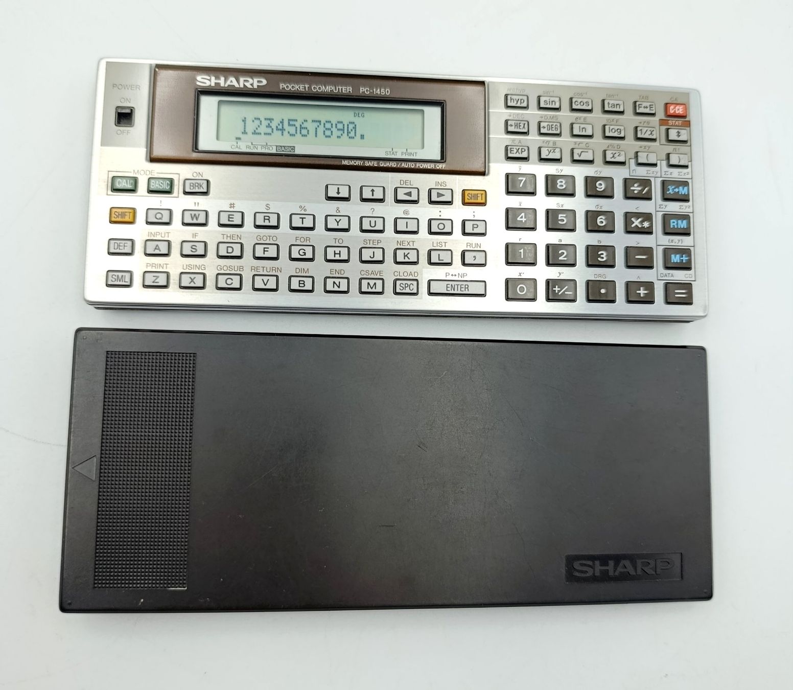 Sharp Calcolatrici tascabili: Sharp PC-1450 Taschenrechner mit neuen Batterien – Usato da Wil SG venduto da Donaldus 2
