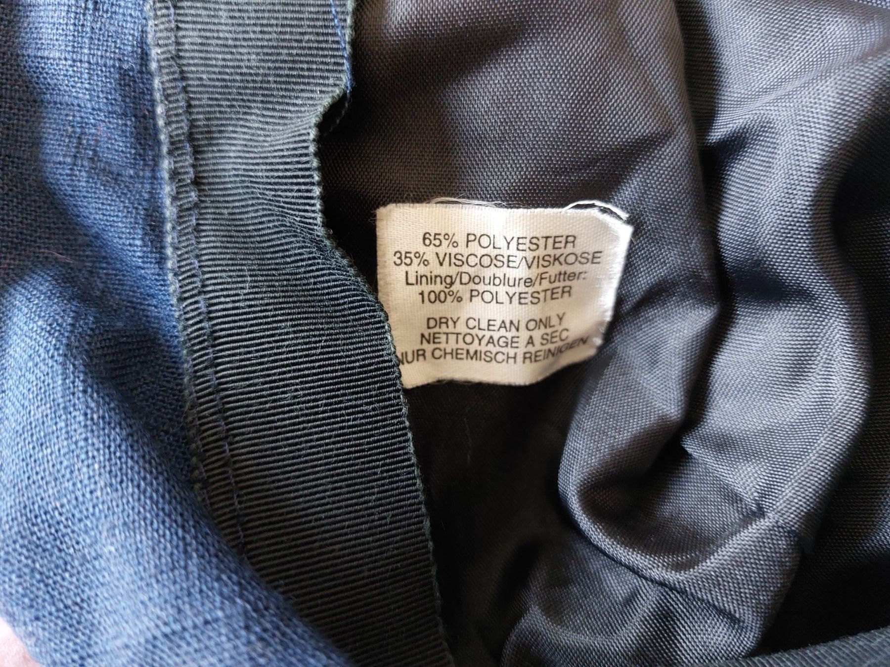 Copricapi, berretti & cappellini: Très joli chapeau bleu – Usato da Ostermundigen venduto da jul_7t8v 3