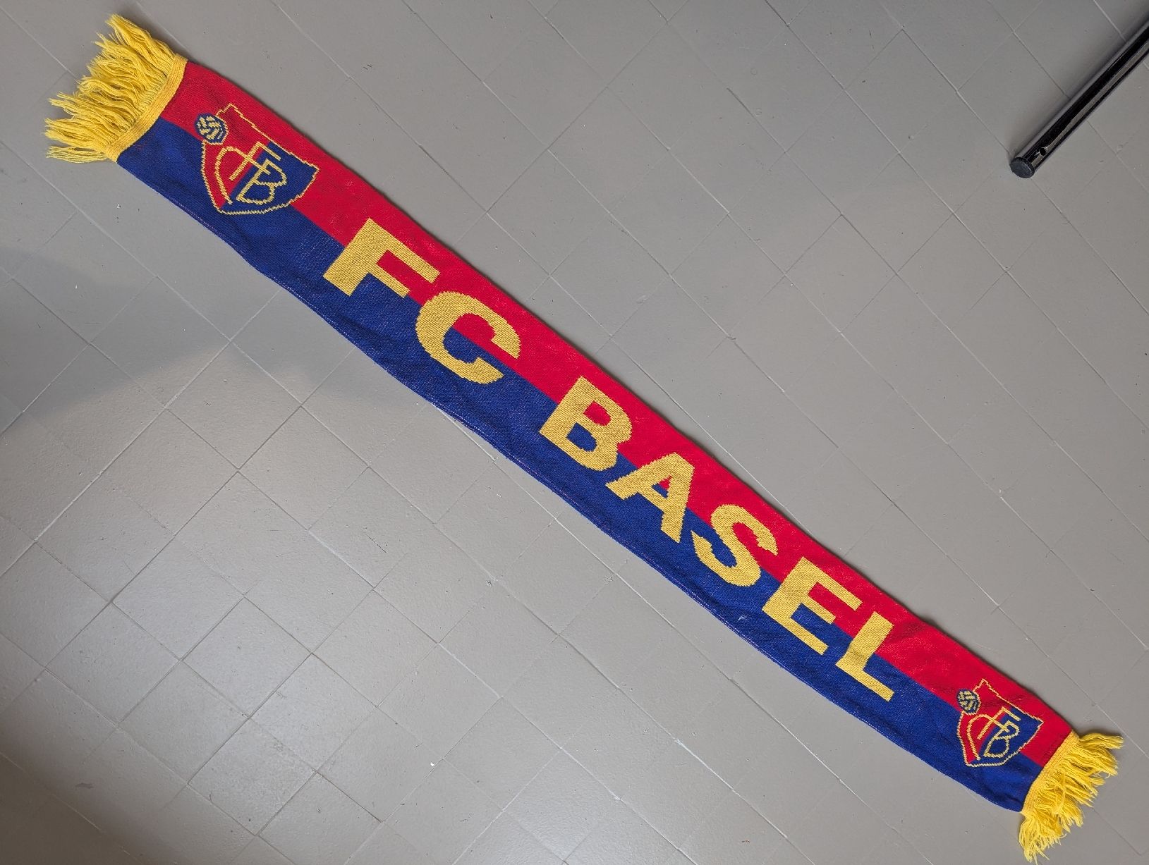 FC Basel Foulards, Tücher & Schals: FC Bâle scarf – Gebraucht aus Lausanne von GTX223807VTG 2