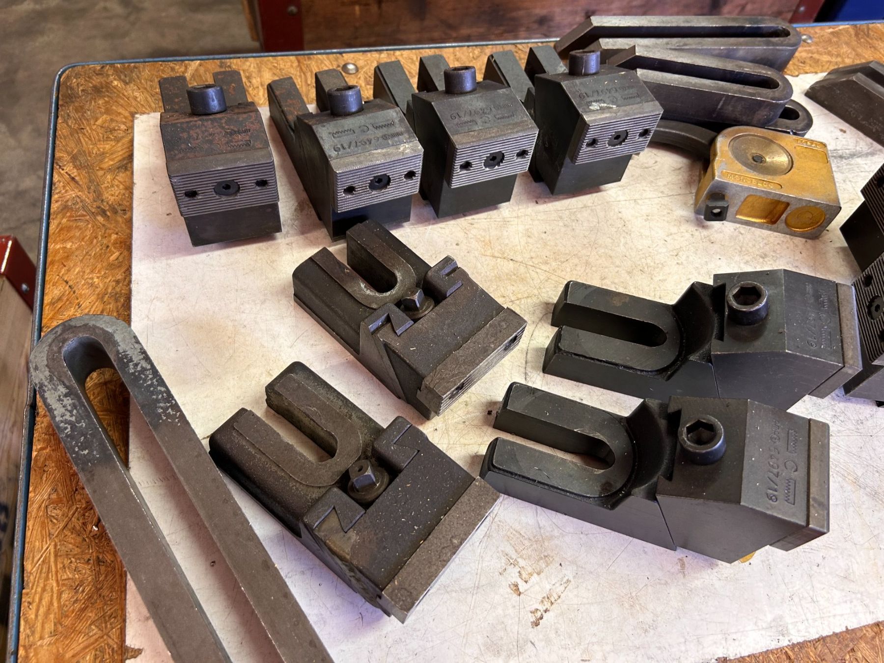 Tous les outils: Spannmaterial – D'occasion à Münchenstein par fransch 6
