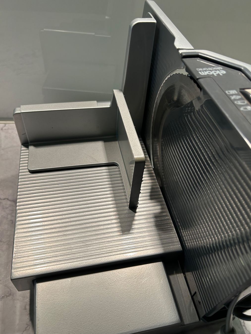 Appareils de cuisine: eldom electronic Schneidemaschine Brot Fleisch Käse Gemüse – D'occasion à Basel par toy_t8bb 4