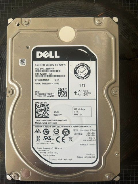 Dell Disques durs: SAS-Harddisk extern 1 TB – Neuf (Voir description) à Zürich par ku-si