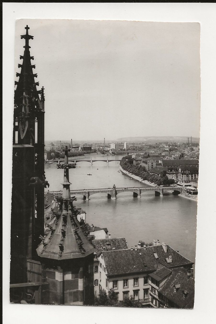Cartoline postali: AK ca 1950 Basel mit Rheinbrücken – Usato da Greifensee venduto da 315WDO