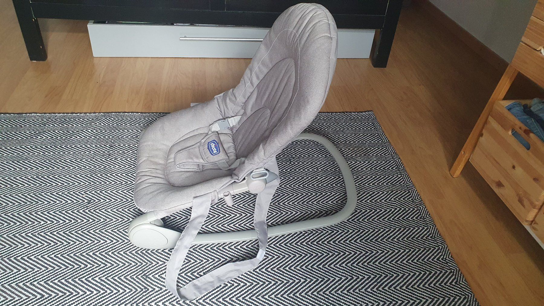 Chicco Sdraiette & Sdraiette a dondolo: Chicco Babywippe in Top-Zustand – Usato da Küssnacht am Rigi venduto da christianbueeler 2