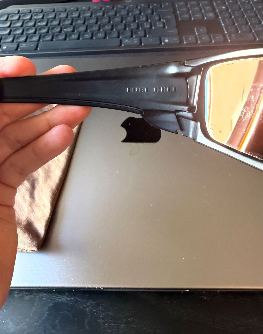 Brillen & Gläser: Oakley Fuel Cell (Prizm Ruby Iridium) – Gebraucht aus Zürich von Fuentes 6