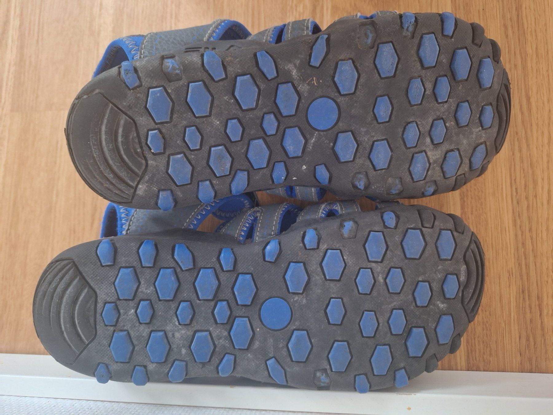 Fila Schuhe für Jungen: Fila Sandalen – Gebraucht aus Horgen von bea_j25f 1