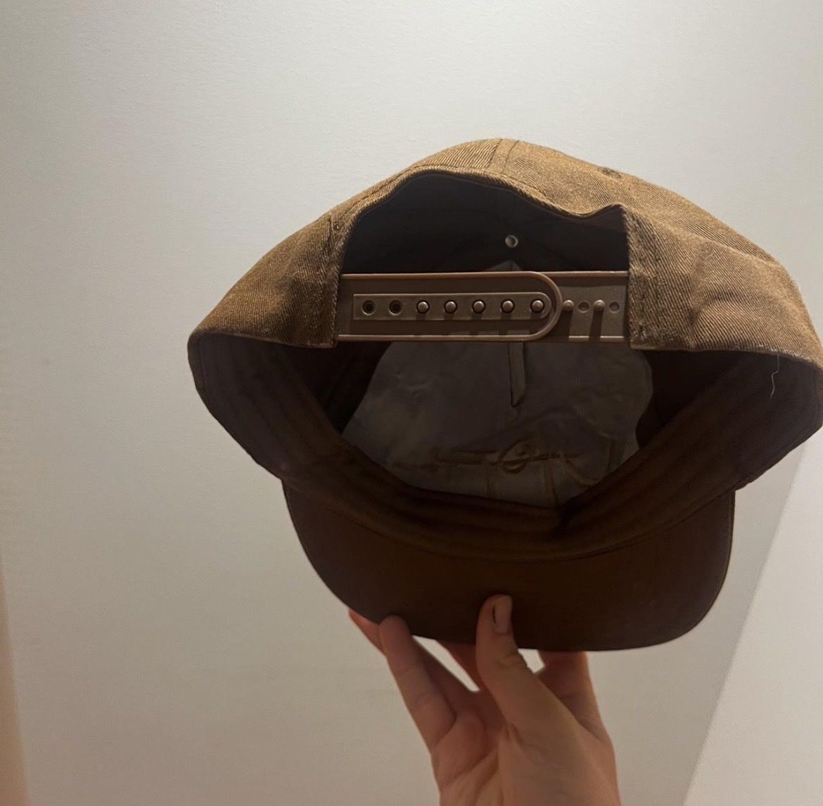 Chapeaux, bonnets & casquettes: Travis Scott Utopia Cap – Neuf (Voir description) à Luzern par 7ni_2h2r 1
