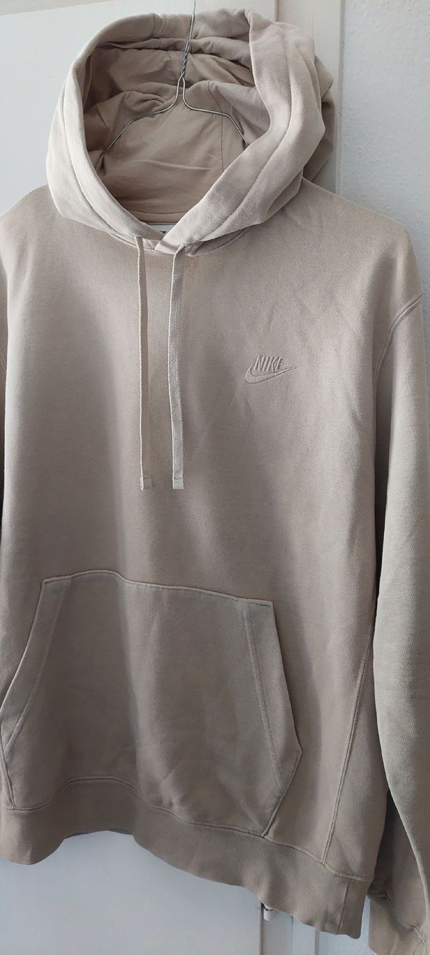Nike Maglioni & Felpe: NIKE PULLOVER M BEIGE avec capuche bon état général – Usato da Orpund venduto da Biennerome 3