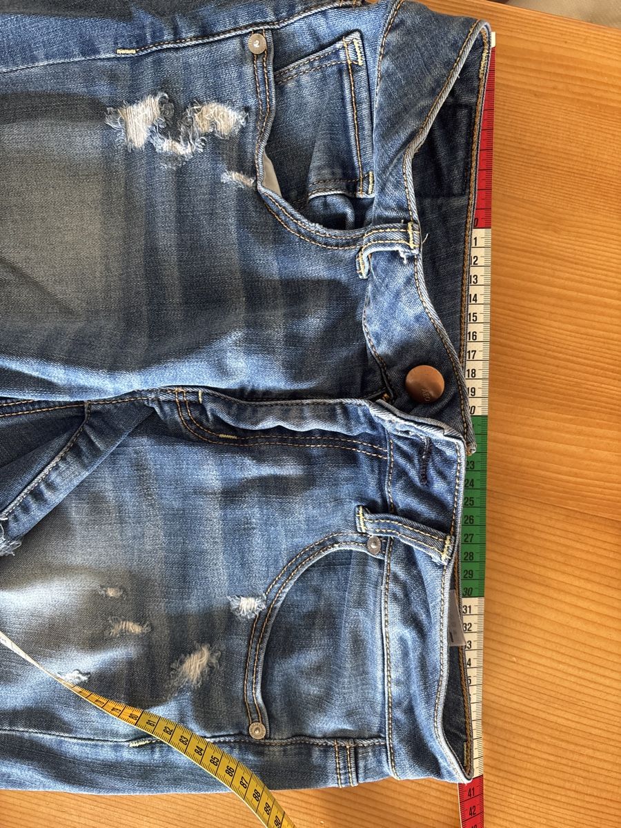 American Eagle Jeans: Jeans Shorts American Eagle Outfitters – Usato da Basel venduto da FannySt 5