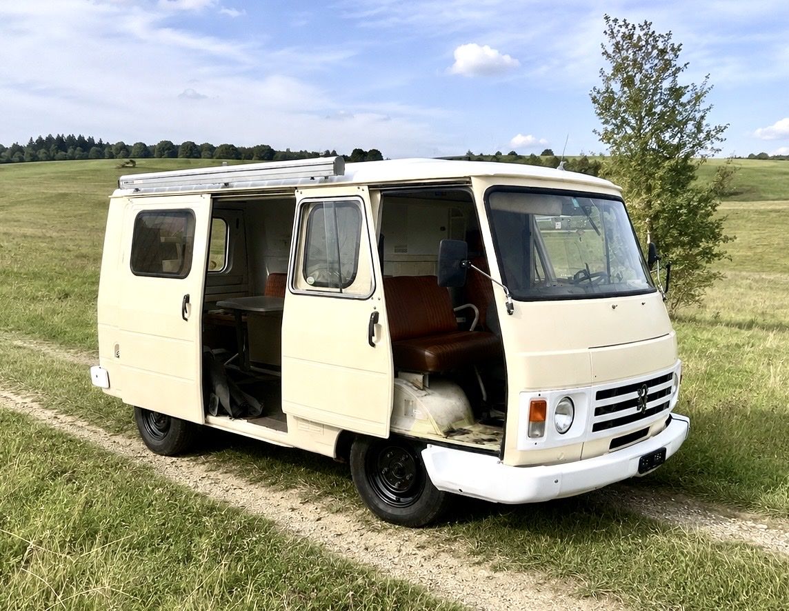 Peugeot Véhicules de camping: Peugeot J9 Camper Bus – D'occasion à Solothurn par and_fv56 1