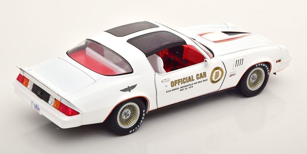 Chevrolet Modellautos: CHEVROLET CAMARO Z28 OFFICIAL 1:18 GREENLIGHT – Neu und originalverpackt aus Suhr von Moebelsiralfred 2