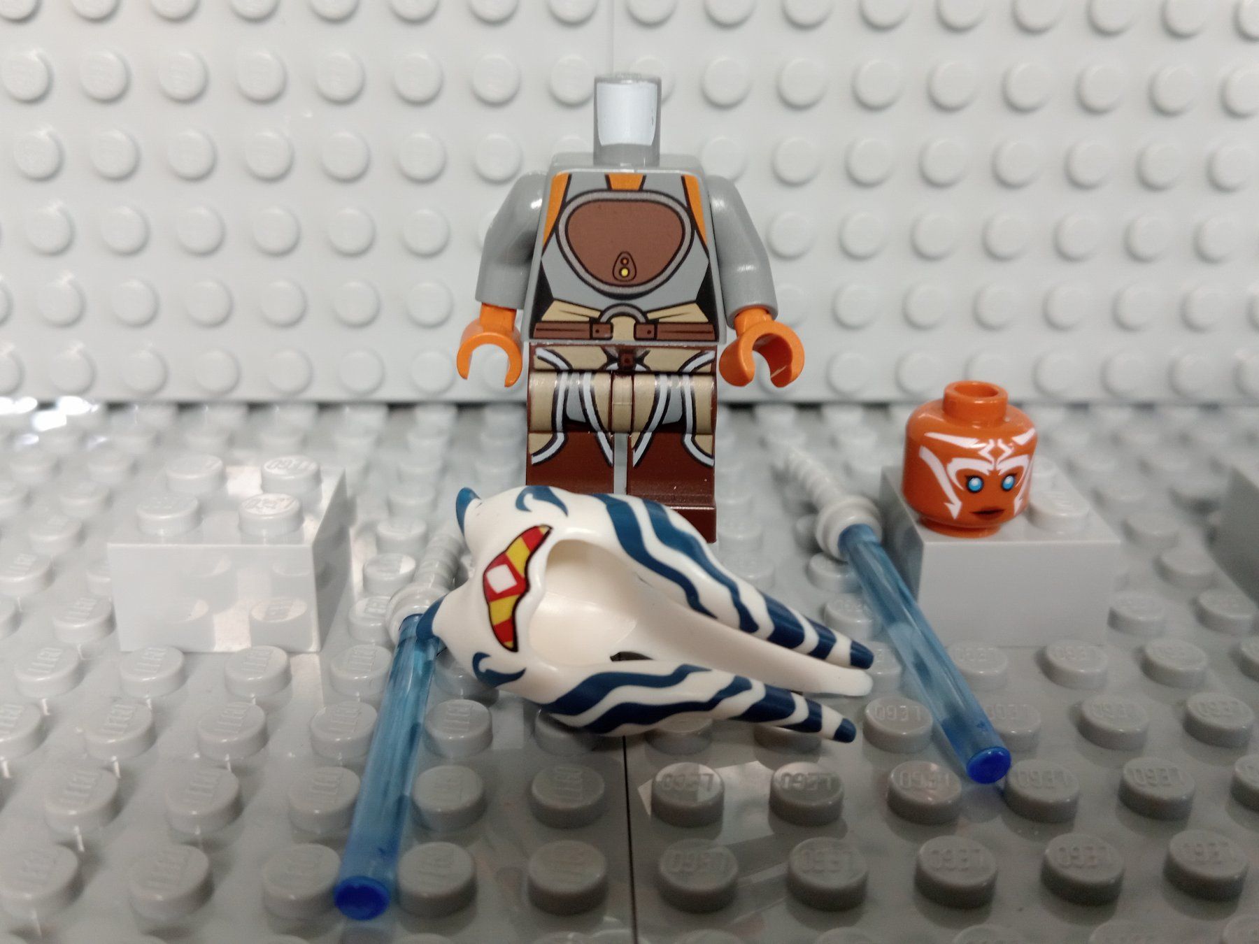 Lego Baukästen: Lego Star Wars - Ahsoka Tano – Neu (gemäss Beschreibung) aus Arconciel von  4