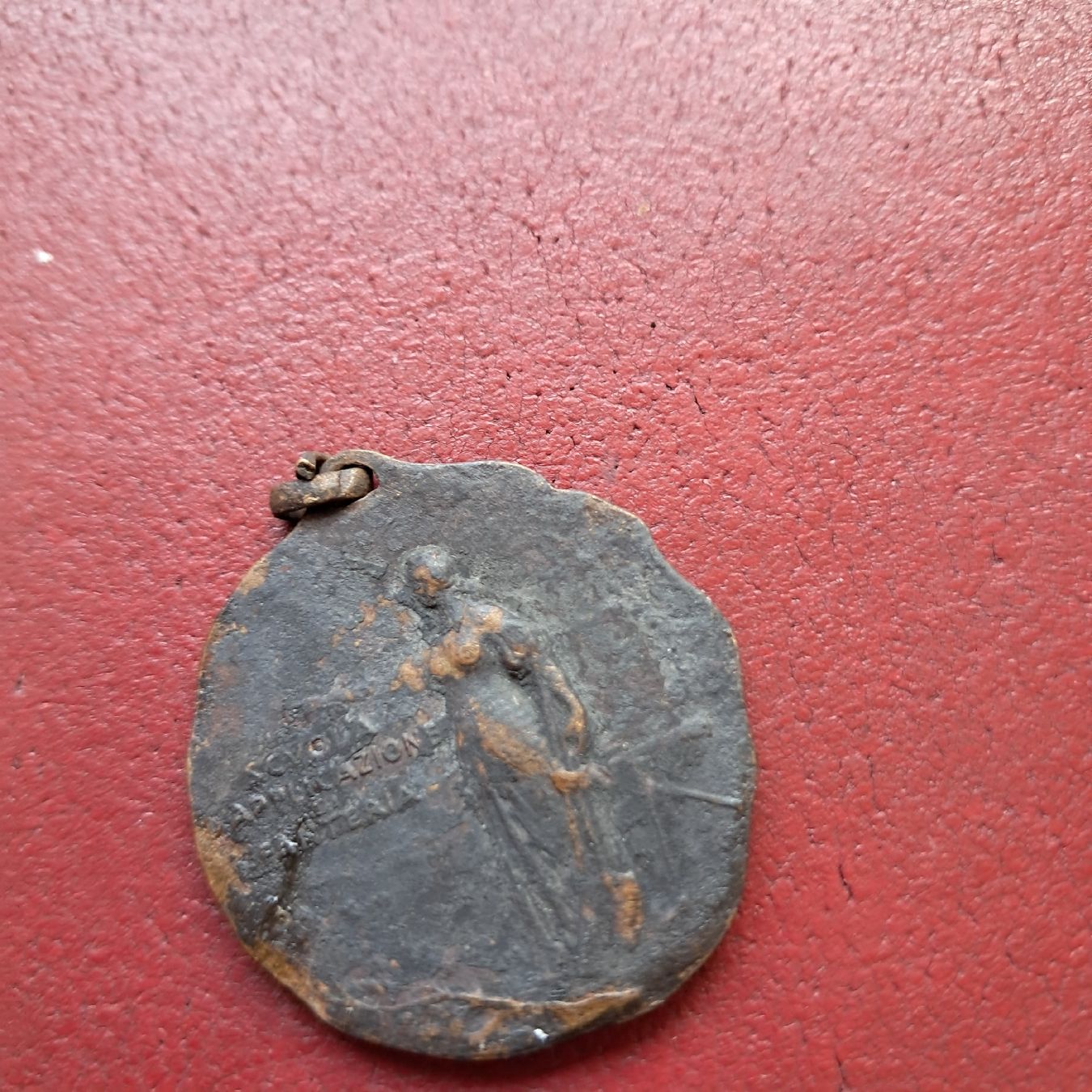 Medaglie: Alte Medaille mit Ringen "Invicta" guter Zustand – Usato da Dietikon venduto da una_y6wy 1