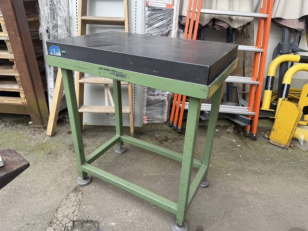 Tutti gli attrezzi: Messtisch 80x50xH: 92cm – Usato da Necker venduto da liq24