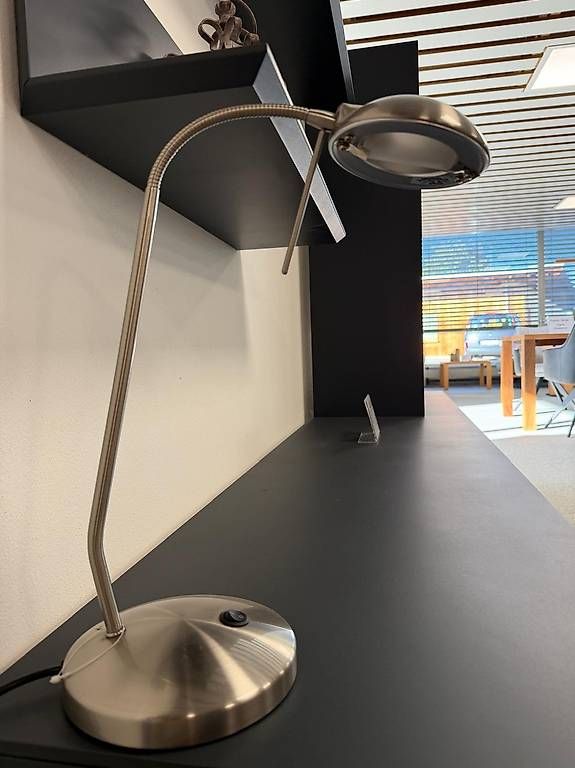 Lampade: Tischleuchte ab Ausstellung – Nuovo e nell'imballaggio originale da Urtenen-Schönbühl venduto da wohnstudio_haller 1