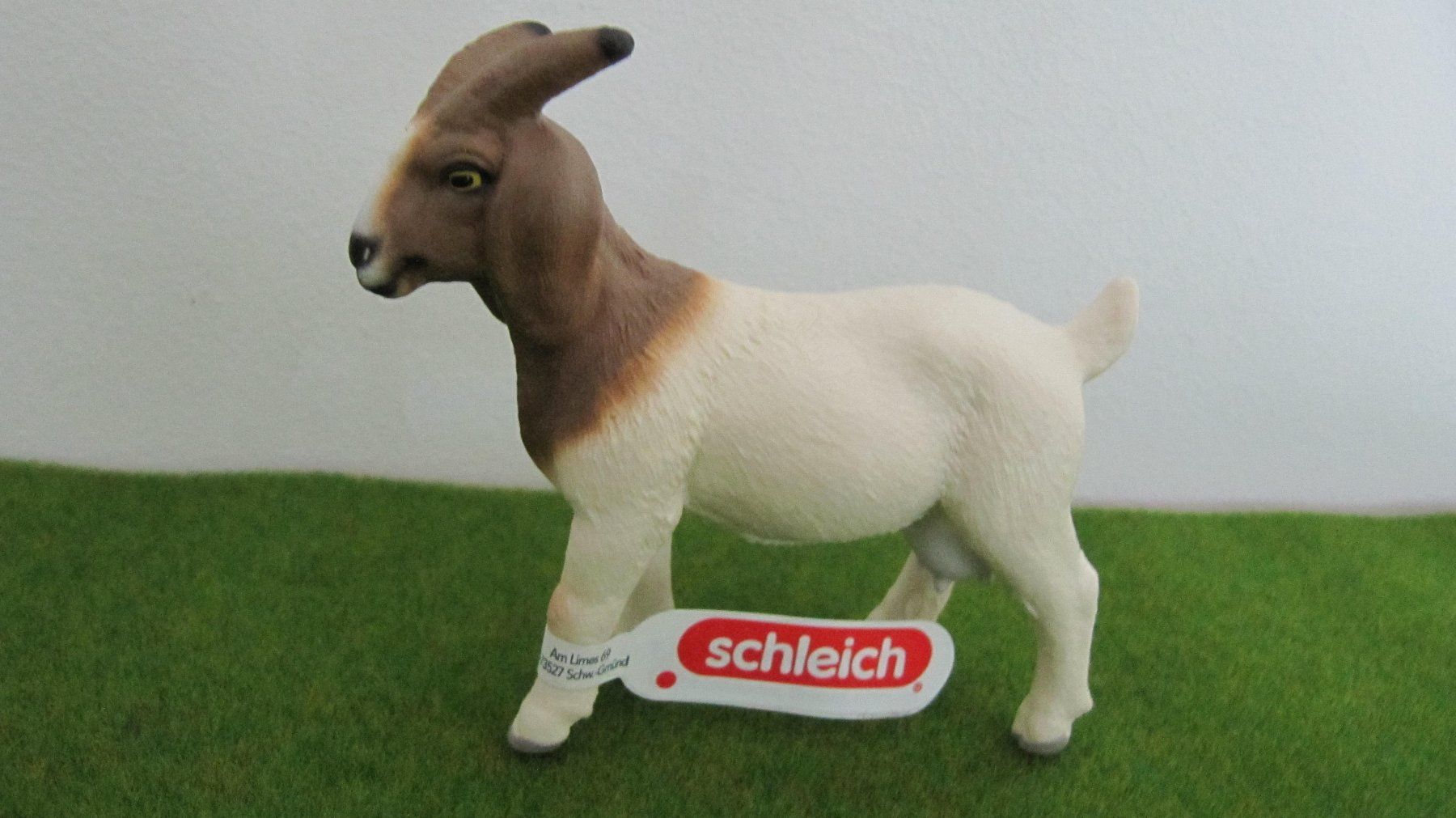 Schleich Figuren: Schleich Ziegen – Neu (gemäss Beschreibung) aus Brunnen von Kiwiland1 1