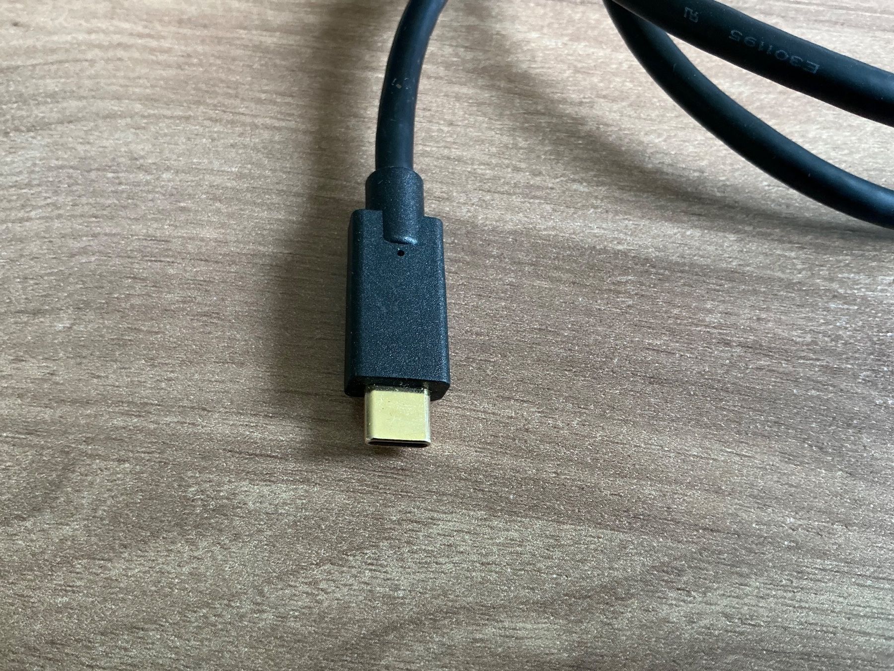 Kabel: Videokabel HDMI - UBS-C – Gebraucht aus Zürich von hub_h8vk 1