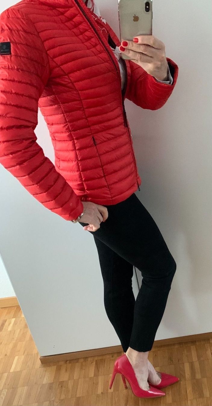 Bogner Giacche: JACKE  Bogner ORIGINAL  - ROT - oder DUNKELBLAU oder SCHWARZ – Nuovo e nell'imballaggio originale da Adliswil venduto da atram57 3