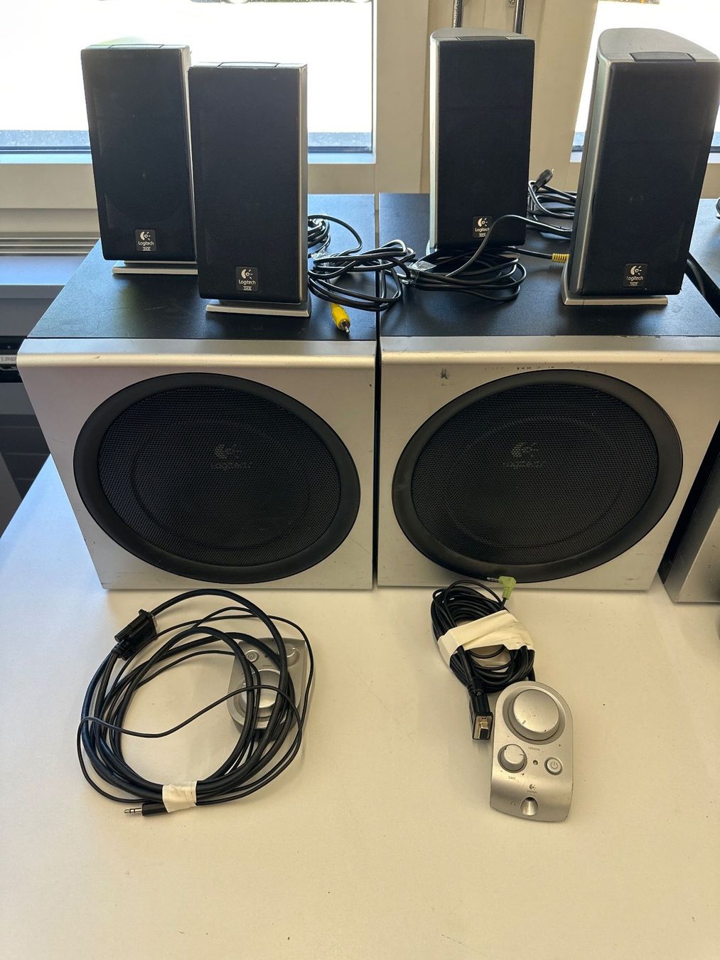 Logitech Casse acustiche: Logitech Z-2300 Lautsprecher-Set mit Subwoofer – Usato da Liestal venduto da FuV01 1