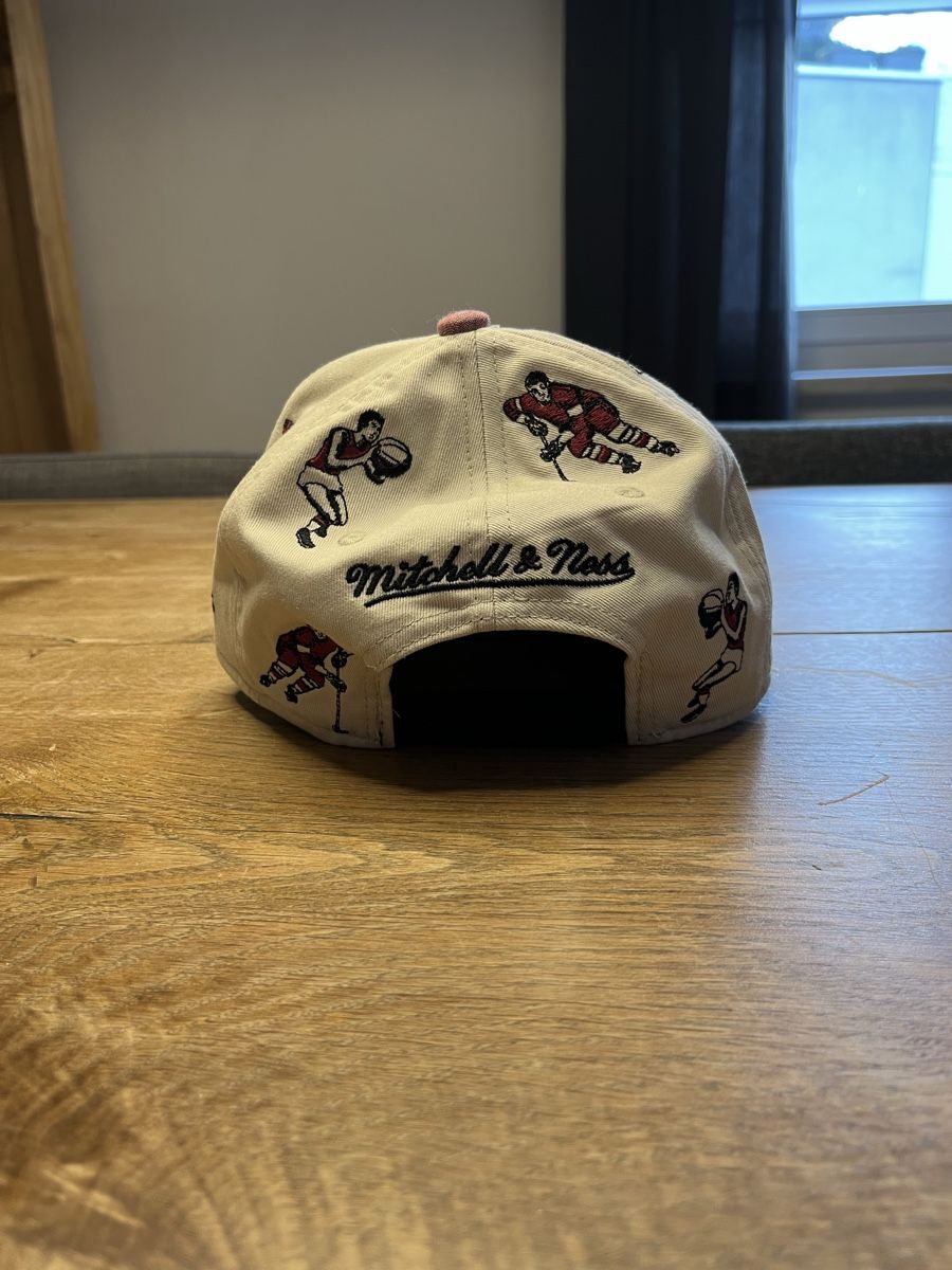 Mitchell & Ness Copricapi, berretti & cappellini: Vintage Mitchell & Ness Nostalgia Co. Cap – Usato da Horw venduto da ratta1996 2