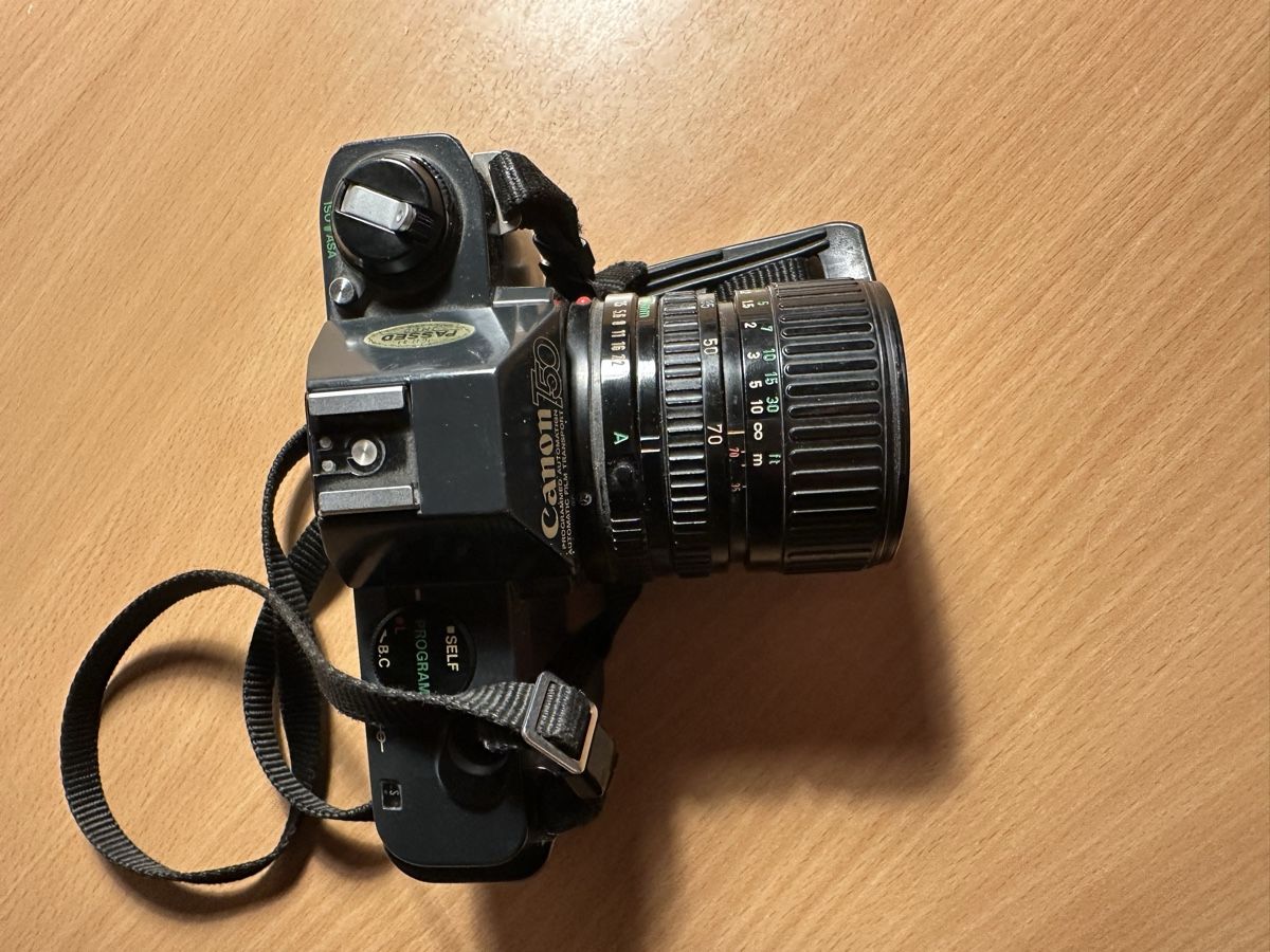Canon Kamera: Canon T50 vintage | boîtier + objectif – Gebraucht aus Gampelen von theboywhoworks 2