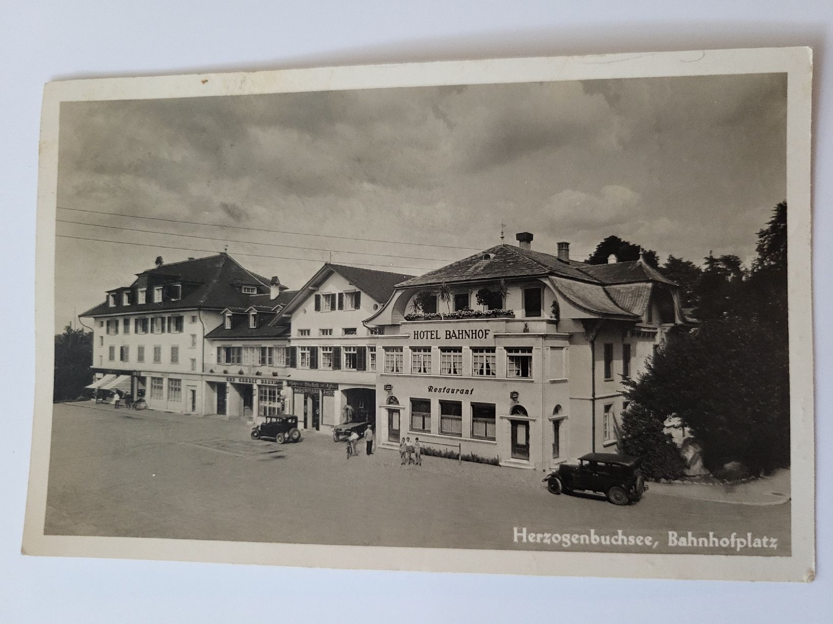Cartoline postali: Ansichtskarte Hotel Bahnhof Herzogenbuchsee R50 – Usato da nunningen venduto da mic_88k2