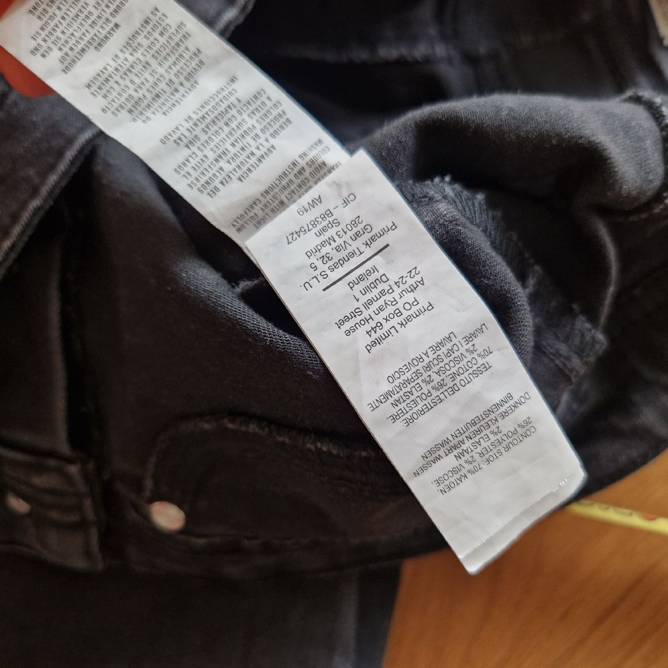 Bershka Jeans: 2 Jeans Grösse 38 – Usato da Nendeln venduto da witr_gliabt 9