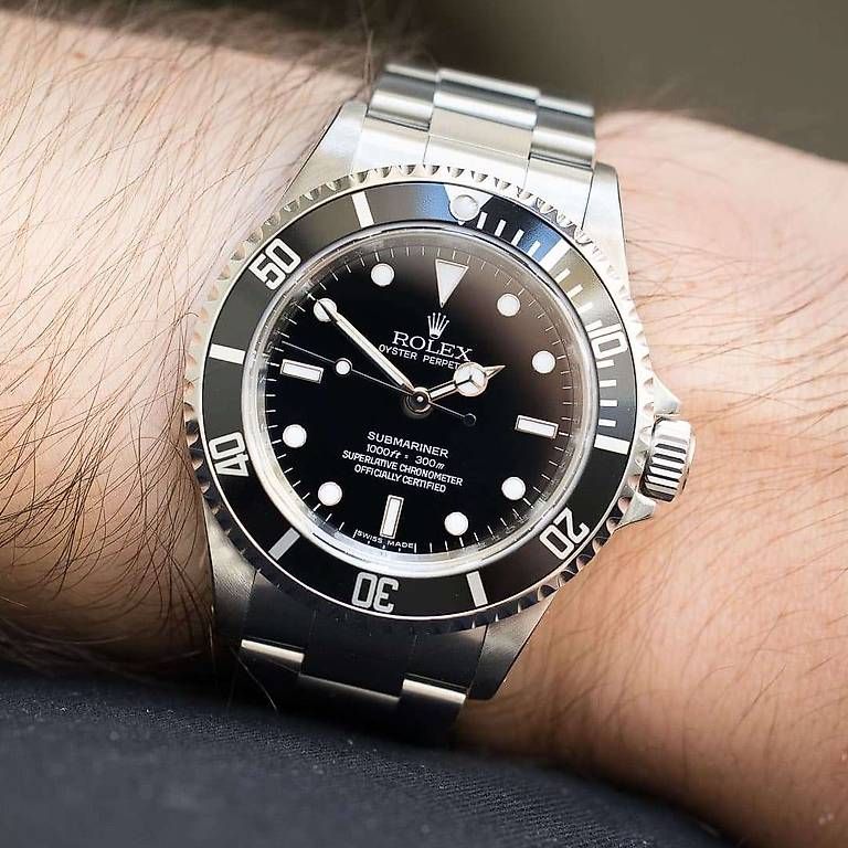 Orologi: Rolex Submariner ref. 14060M de 2010 – Usato da Lausanne venduto da inf_dft9 4