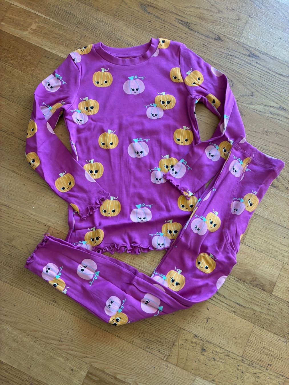 Next Pigiama & Simili: Pyjama Gr. 122, Neu von Next – Nuovo (secondo la descrizione) da Richterswil venduto da duffi326464