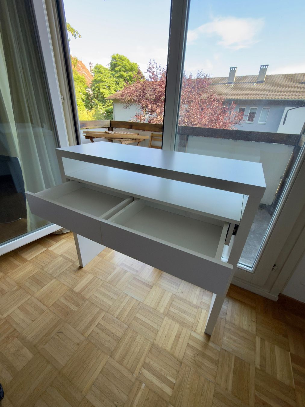 Scrivanie: Pult weiss mit 2 Schubladen neuwertig – Usato da Zürich venduto da cor_7yj5