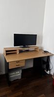 Schreibtisch gratis  143.5 × 65 cm