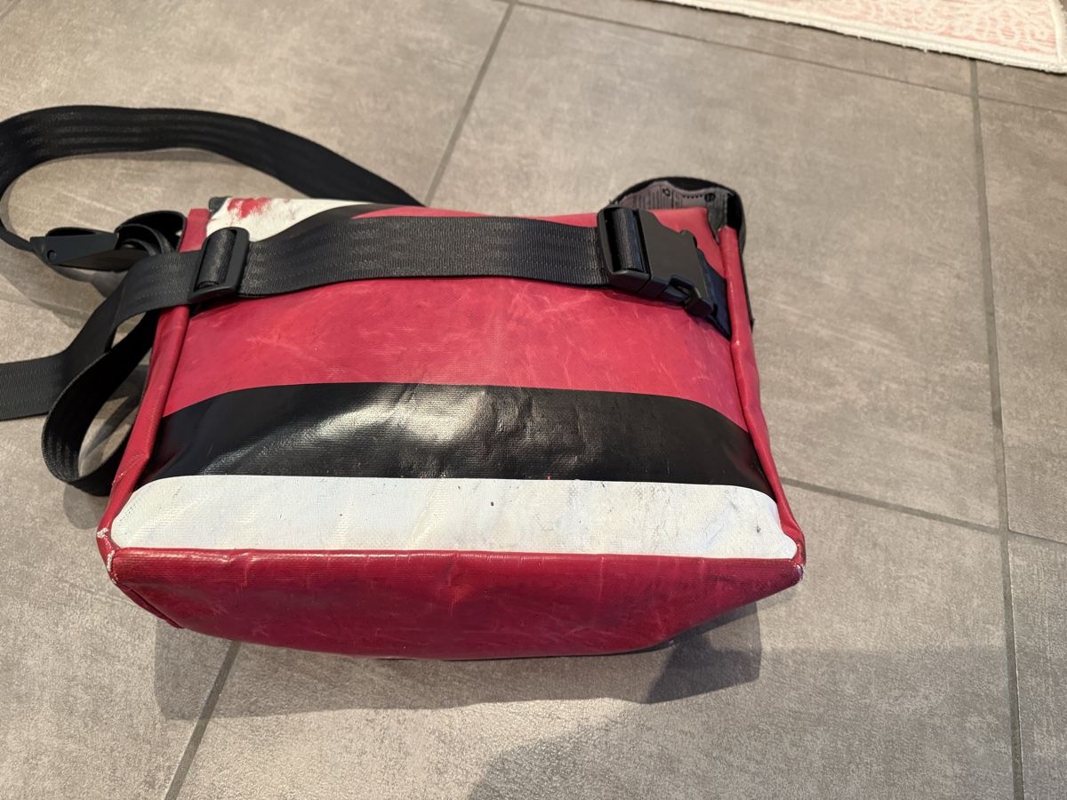 Freitag Altro in  Abbigliamento & Accessori: Freitag Tasche – Usato da Claro venduto da KarinS84 3