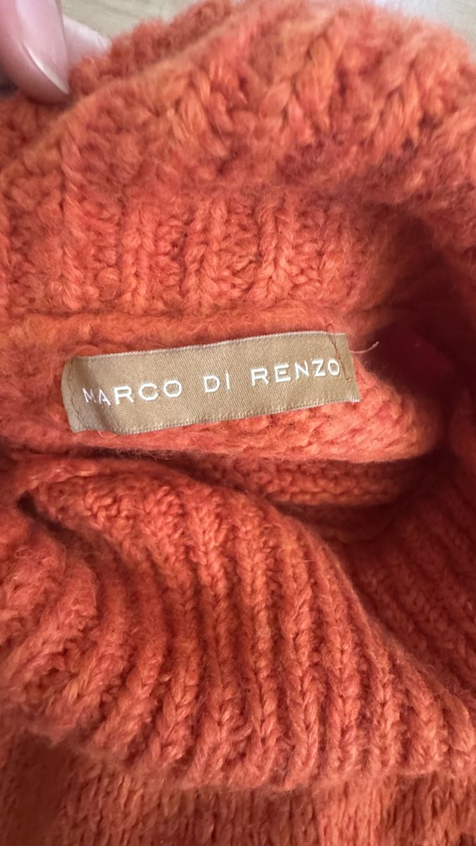 Maglioni & Felpe: High waist Pulli  – Usato da Chur venduto da kastp 2