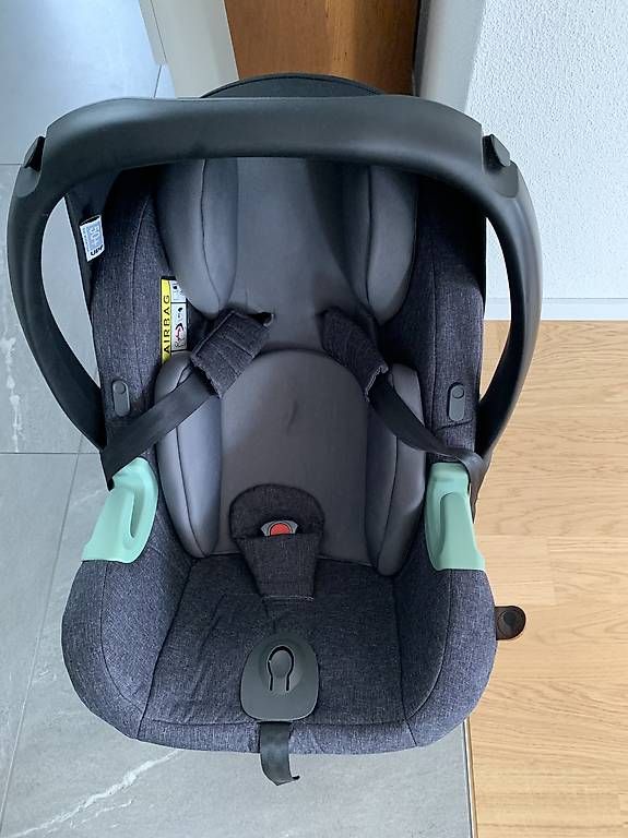 Seggiolini per auto: Babyschale ABC design tulip – Usato da Küttigen venduto da Sabrina2291