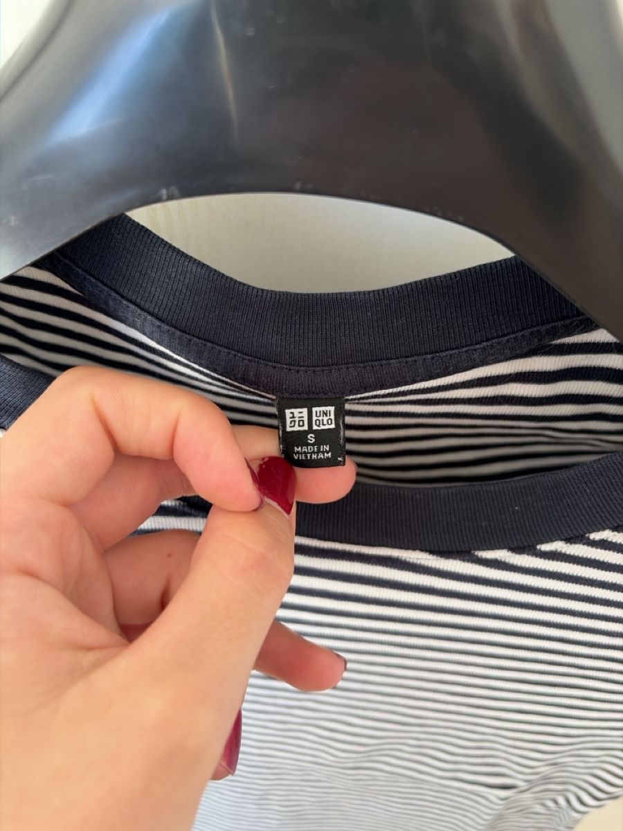 Top: Uniqlo gestreiftes Top – Usato da Oetwil am See venduto da ron_qw7r 2